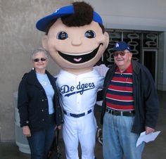 Dodger Mascot and Pat and Gordon